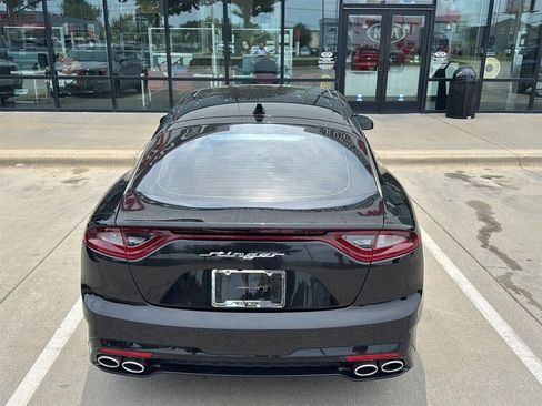 Used 2019 Kia Stinger GT2 AWD/4WD image 5
