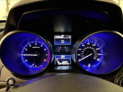Used 2017 Subaru Outback 3.6R Limited AWD/4WD image 19