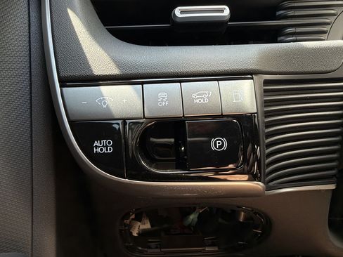 Used 2025 Hyundai Ioniq 5 SEL RWD image 26