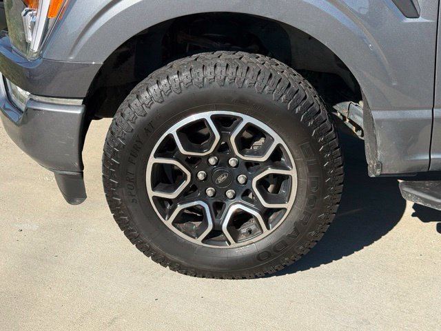 Used 2022 Ford F150 XLT w/ Equipment Group 302A High AWD/4WD image 4