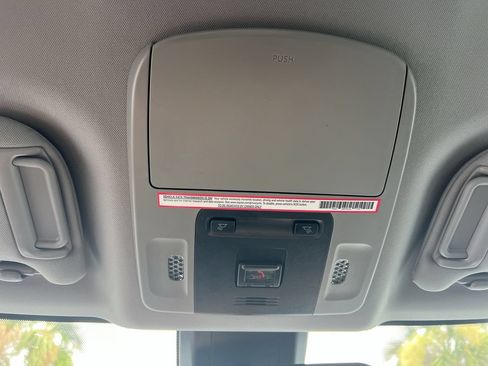 Used 2023 Toyota Camry SE FWD image 27