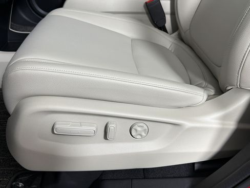 New 2026 Honda Odyssey EX-L image 12