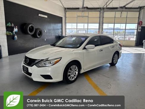 Used 2017 Nissan Altima 2.5 S w/ Power Driver Seat Package FWD image 1