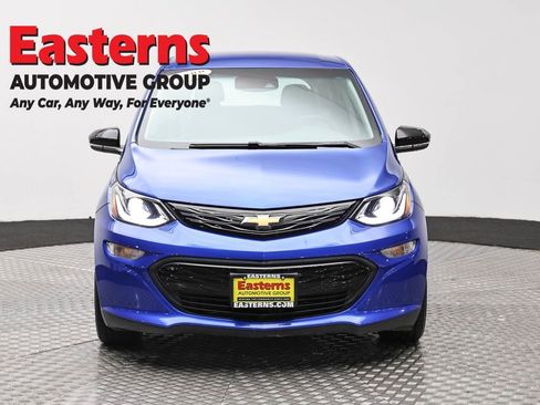 Used 2020 Chevrolet Bolt LT FWD image 2