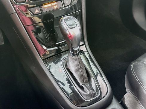 Used 2019 Buick Encore Essence w/ Experience Buick Package AWD/4WD image 19