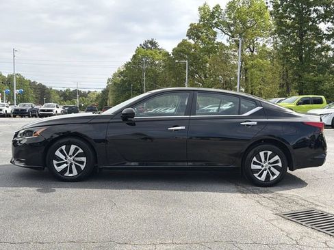 Certified 2023 Nissan Altima 2.5 S FWD image 19