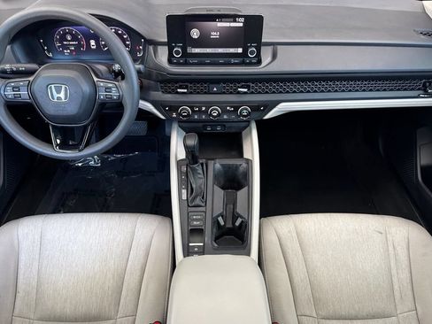 Used 2023 Honda Accord EX image 13