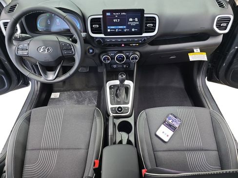 New 2026 Hyundai Venue SEL FWD image 9
