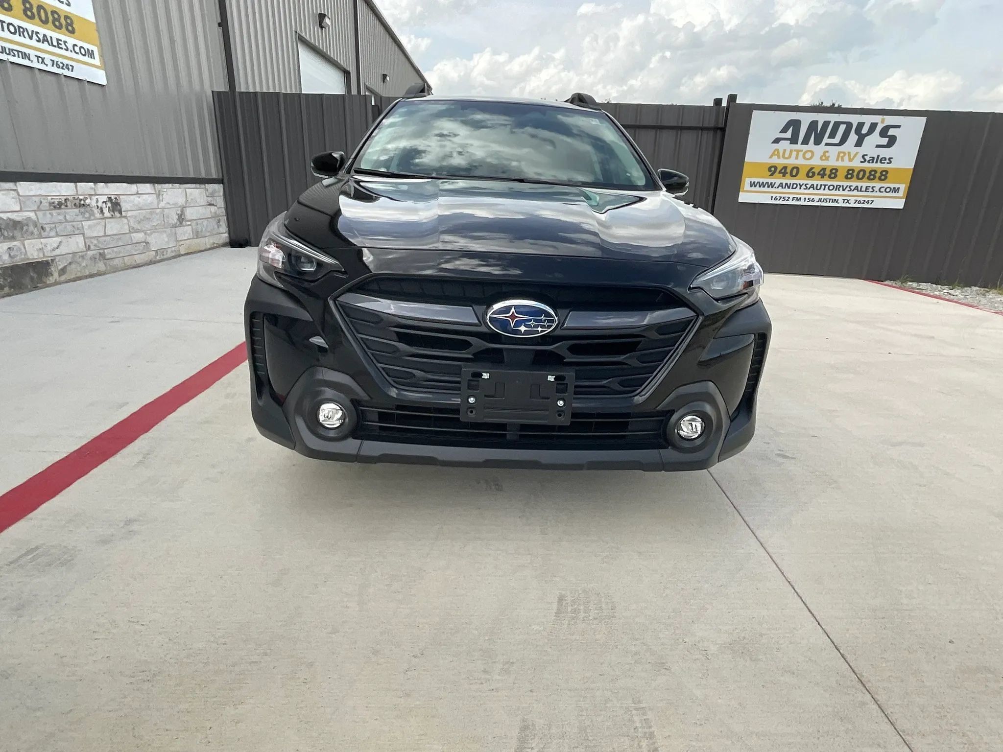 Used 2025 Subaru Outback Premium AWD/4WD image 5
