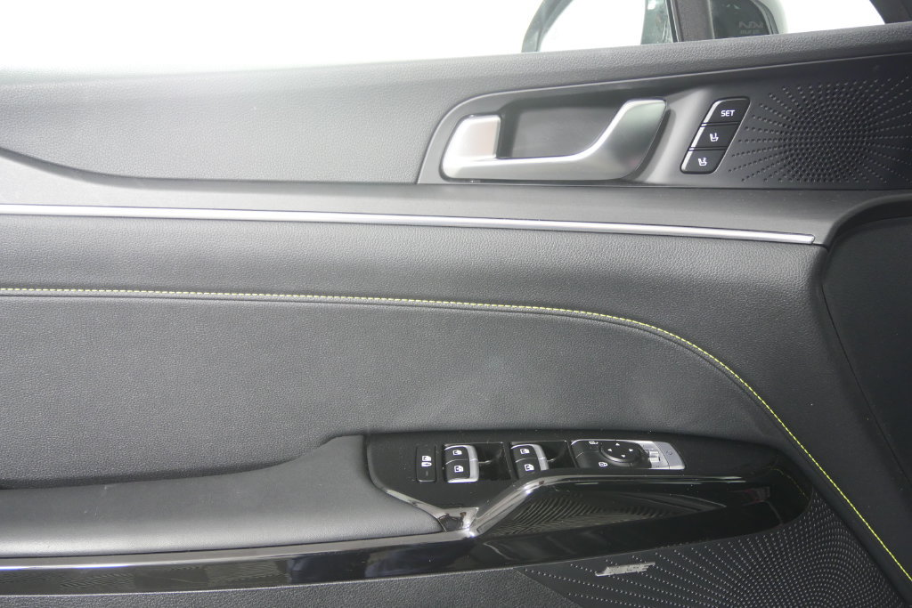 Used 2025 Kia K5 GT w/ GT1 Package FWD image 8