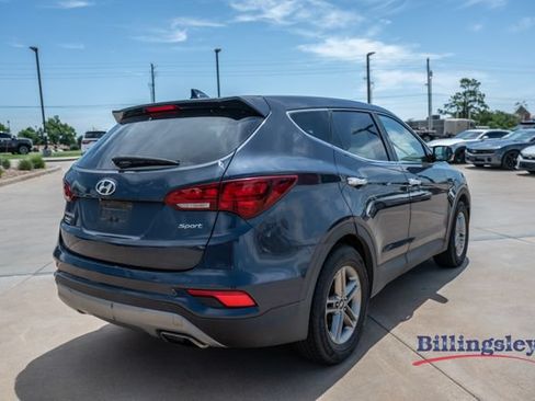Used 2017 Hyundai Santa Fe Sport FWD image 5