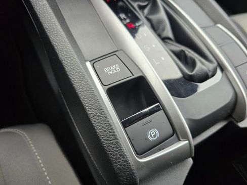 Used 2019 Honda Civic LX image 38