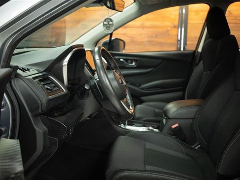 Used 2025 Subaru Ascent Premium AWD/4WD image 9