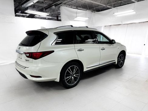 Used 2019 INFINITI QX60 Luxe w/ Sensory Package AWD/4WD image 7