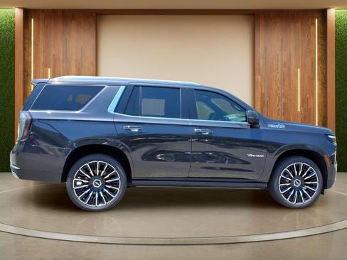 New 2026 Chevrolet Tahoe High Country AWD/4WD image 37