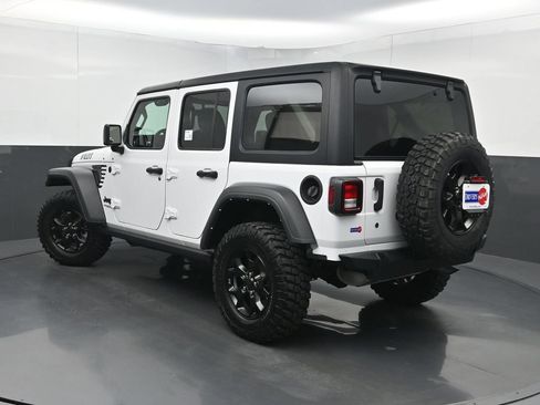 Used 2022 Jeep Wrangler Unlimited Sport AWD/4WD image 19