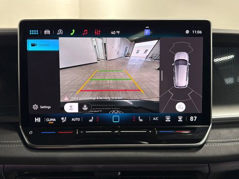 New 2026 Volkswagen Tiguan SE R-Line image 27