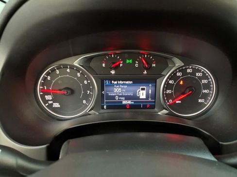 Used 2024 GMC Terrain SLE image 39