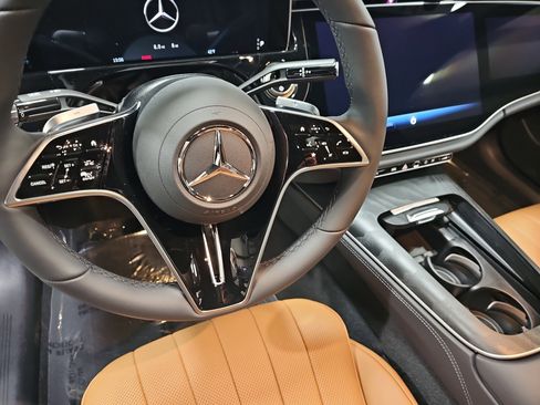 New 2026 Mercedes-Benz E 350 Sedan image 17