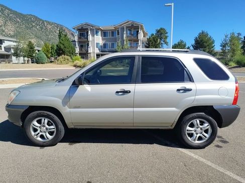 Used 2008 Kia Sportage LX AWD/4WD image 6
