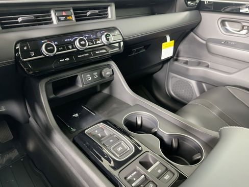New 2025 Honda Pilot EX-L image 23