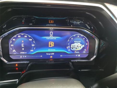 Certified 2025 Chevrolet Silverado 2500 LTZ w/ LTZ Convenience Package image 34