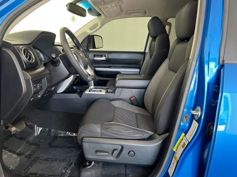 Used 2016 Toyota Tundra SR5 w/ SR5 Upgrade Package RWD image 11