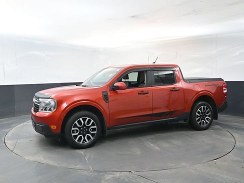 Used 2023 Ford Maverick Lariat w/ Lariat Luxury Package image 2