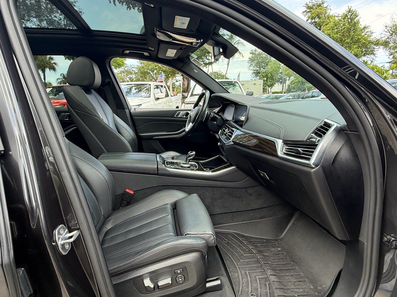 Used 2020 BMW X5 xDrive40i w/ Premium Package AWD/4WD image 20
