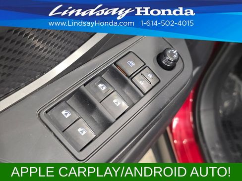 Used 2019 Toyota C-HR LE FWD image 21