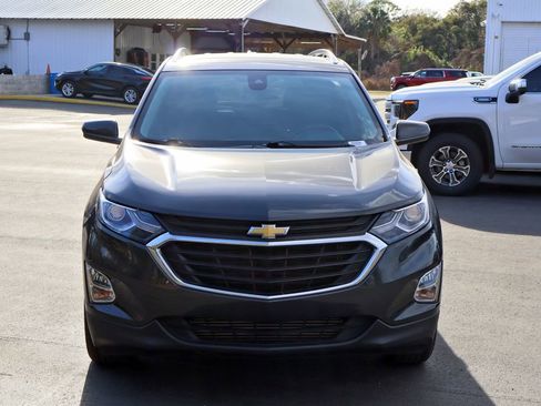 Certified 2020 Chevrolet Equinox LT image 3