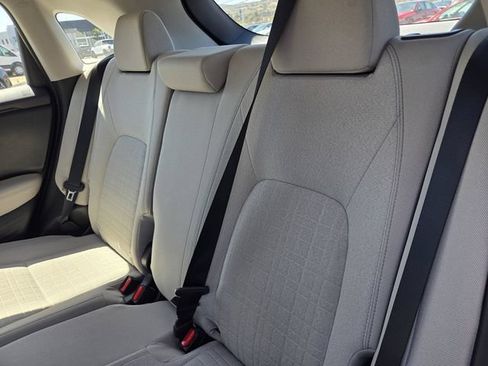 Used 2023 Honda HR-V LX image 10
