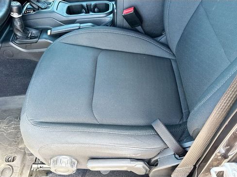 Used 2023 Jeep Wrangler Unlimited w/ Cold Weather Group image 21