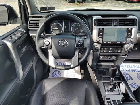 Used 2024 Toyota 4Runner Limited AWD/4WD image 27
