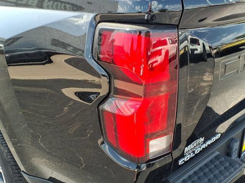 Used 2023 Chevrolet Colorado LT w/ LT Convenience Package III RWD image 10