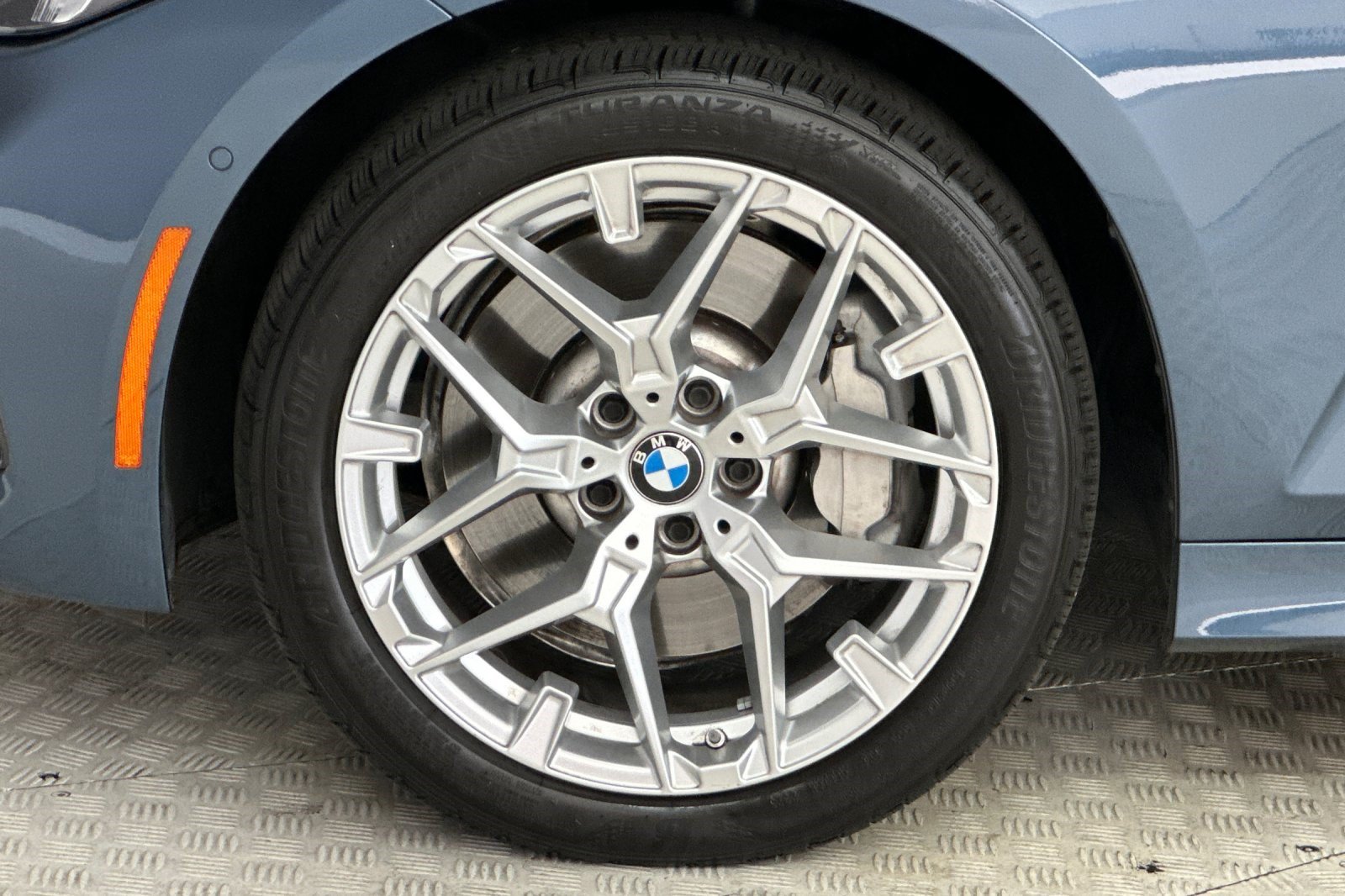 Certified 2025 BMW 330i Sedan RWD image 12