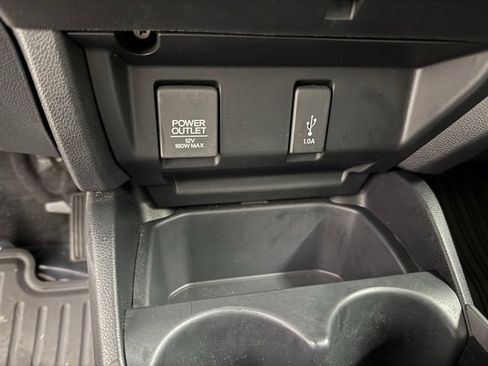 Used 2020 Honda Fit LX image 30