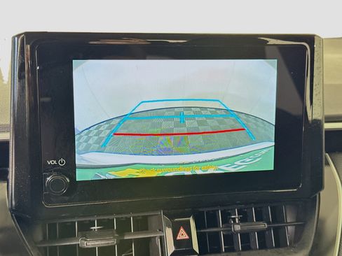 Used 2024 Toyota Corolla LE image 19