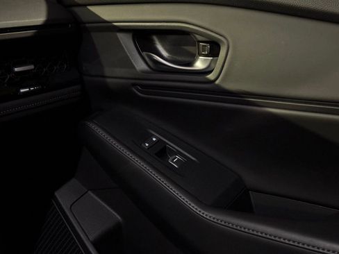 Used 2024 Honda Accord Sport image 25