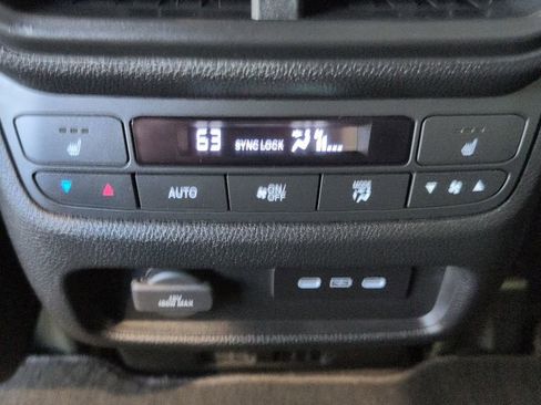 Used 2025 Honda Ridgeline Black Edition image 35