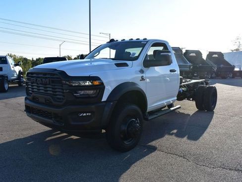 New 2026 RAM 4500 Tradesman image 2