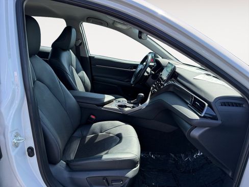 Used 2024 Toyota Camry XSE FWD image 19