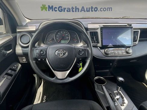Used 2015 Toyota RAV4 XLE AWD/4WD image 9