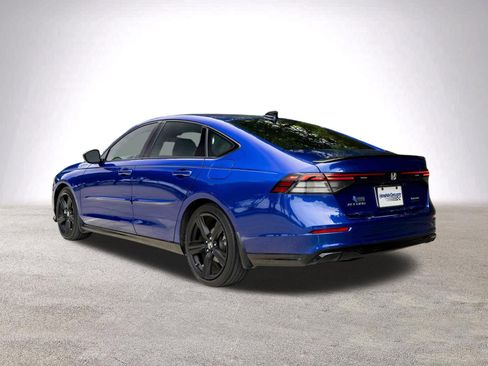 Used 2023 Honda Accord Sport image 7