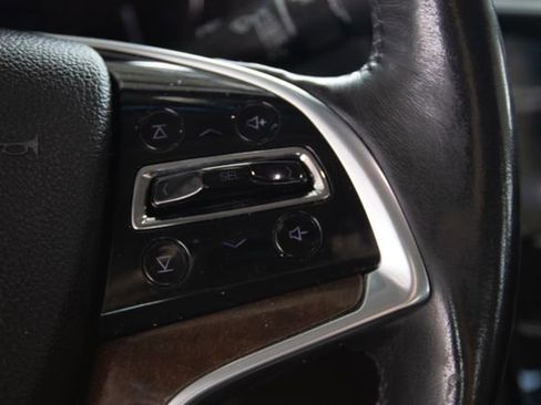 Used 2017 Cadillac XTS Luxury image 11