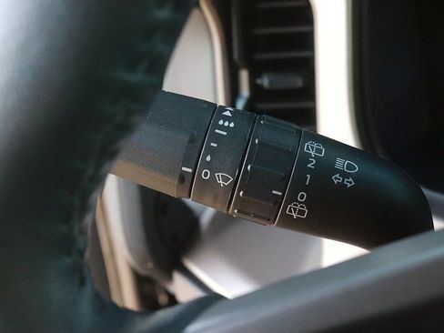 Used 2025 Ford Bronco Outer Banks AWD/4WD image 26