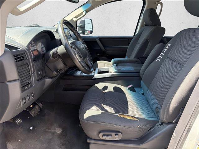 Used 2013 Nissan Titan PRO-4X w/ Pro-4x Premium Utility Pkg AWD/4WD image 10