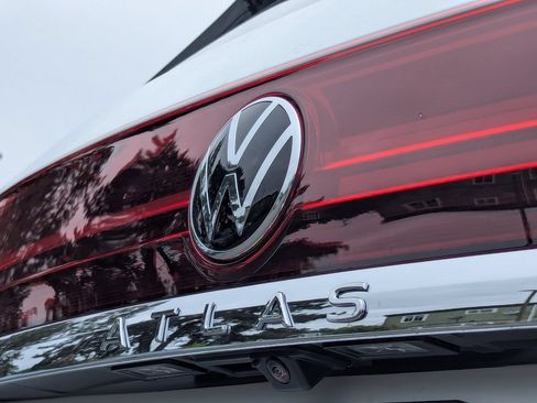 New 2026 Volkswagen Atlas SE AWD/4WD image 33