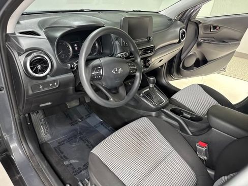 Used 2023 Hyundai Kona SE AWD/4WD image 10