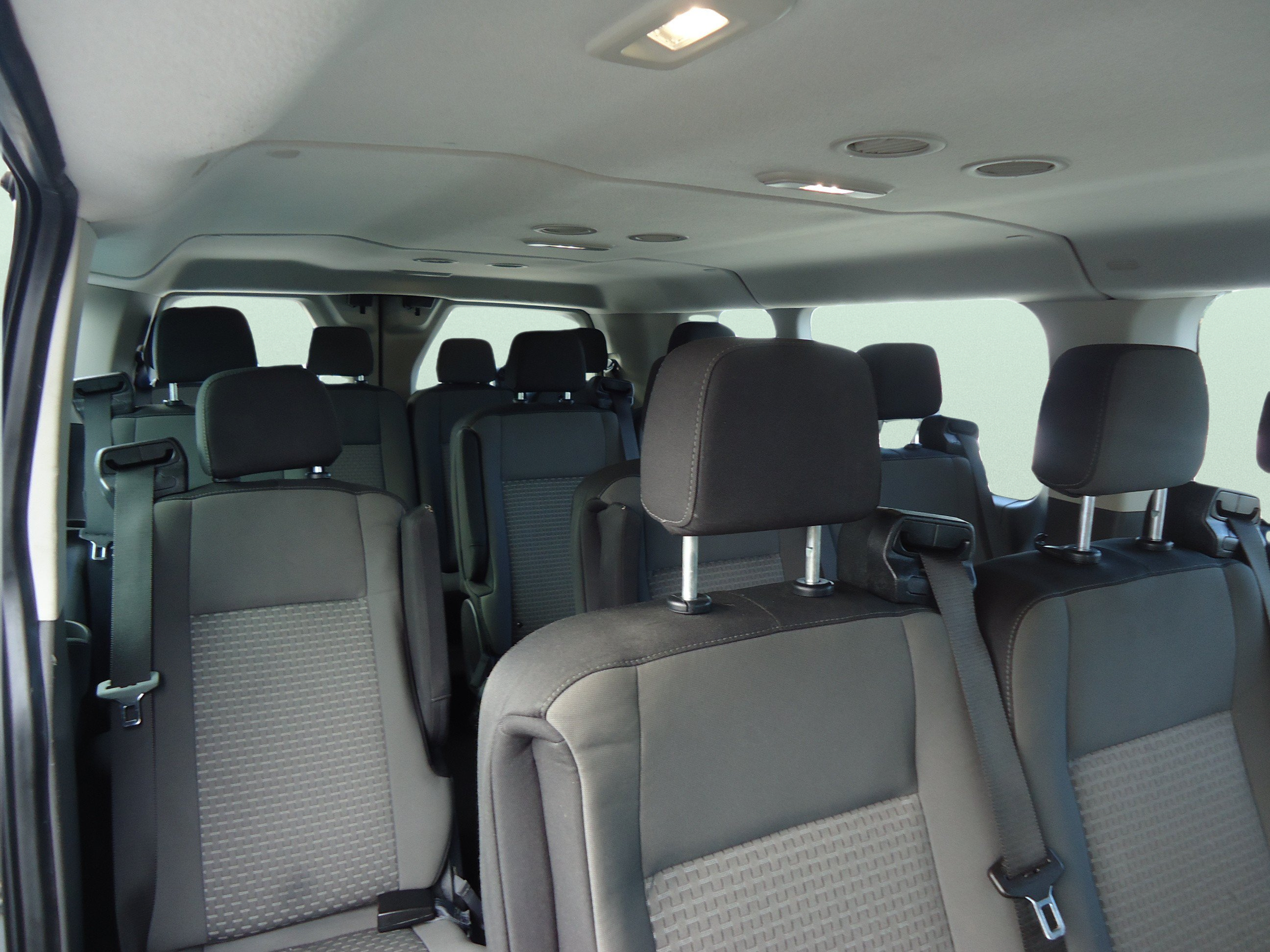 Used 2024 Ford Transit 350 XLT RWD image 27